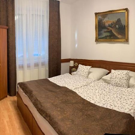 Konig Apartman Hévíz Εξωτερικό φωτογραφία
