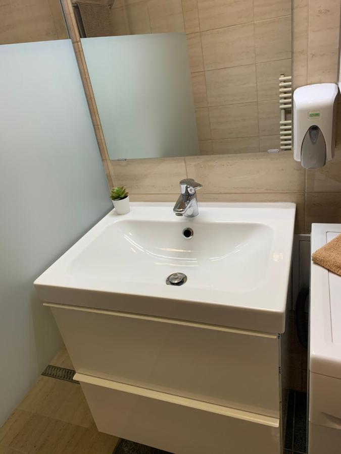 Konig Apartman Hévíz Εξωτερικό φωτογραφία