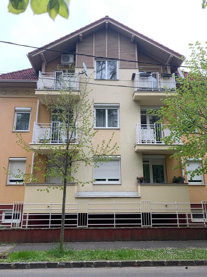 Konig Apartman Hévíz Εξωτερικό φωτογραφία